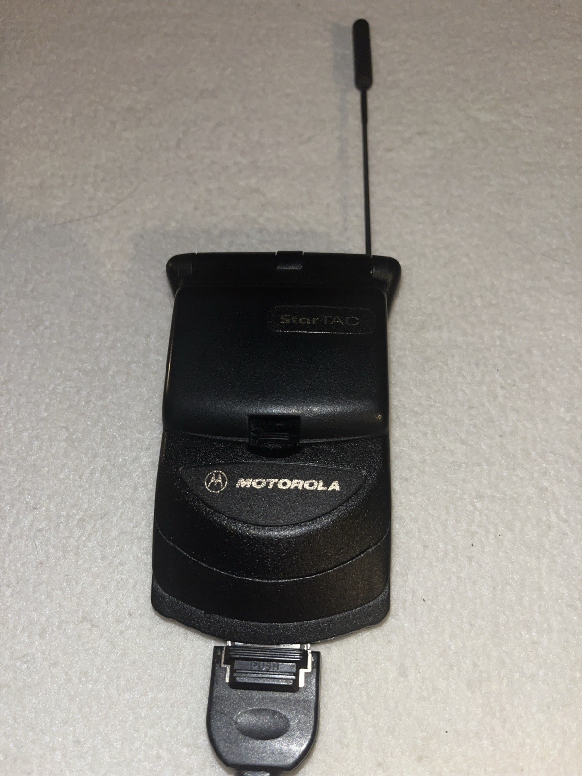 Black Motorola StarTAC Flip Phone In Mint Condition Bell Atlantic /w Car Charger