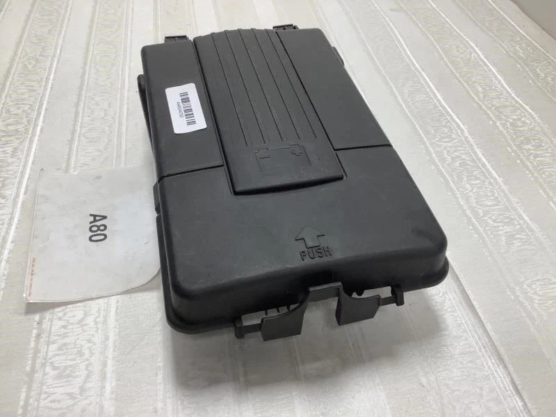 Volkswagen CC 2011 cubierta de batería moldura OEM+ Foto 3 de 4