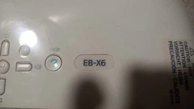 Vidéoprojecteur Epson EB-X6 - Testé et dépoussiéré - Photo 1/4