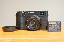 Fujifilm X100VI Digital Camera Black Complete Accessories