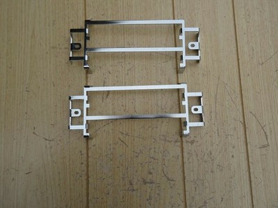 2   Gitter Chrom  für Rückleuchten IFA Robur W50 Trabant Kübel   NEU