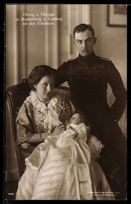 Postcard Duke Ernst August of Brunswick in hussar uniform with his wife  