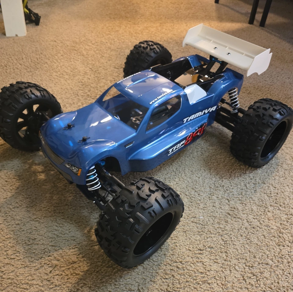Tamiya TRF801XT 1:8 Scale 4WD Truggy Electric  Conversion  - Image 4 of 4