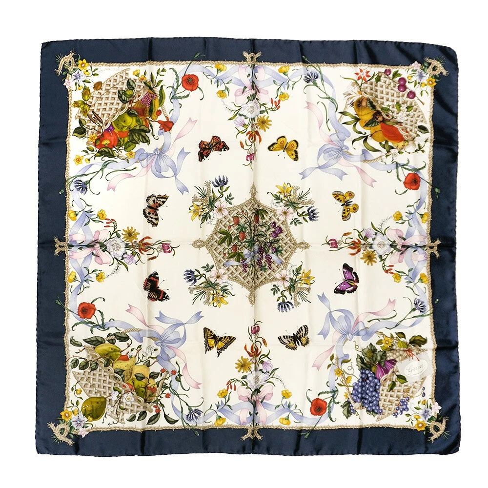 Foulard Gucci grande taille bleu marine/blanc flore fleur papillon panier fruits Vittorio A
