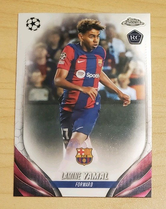 2023-24 Topps Chrome UEFA Club Competitions - Lamine Yamal #64 (RC)