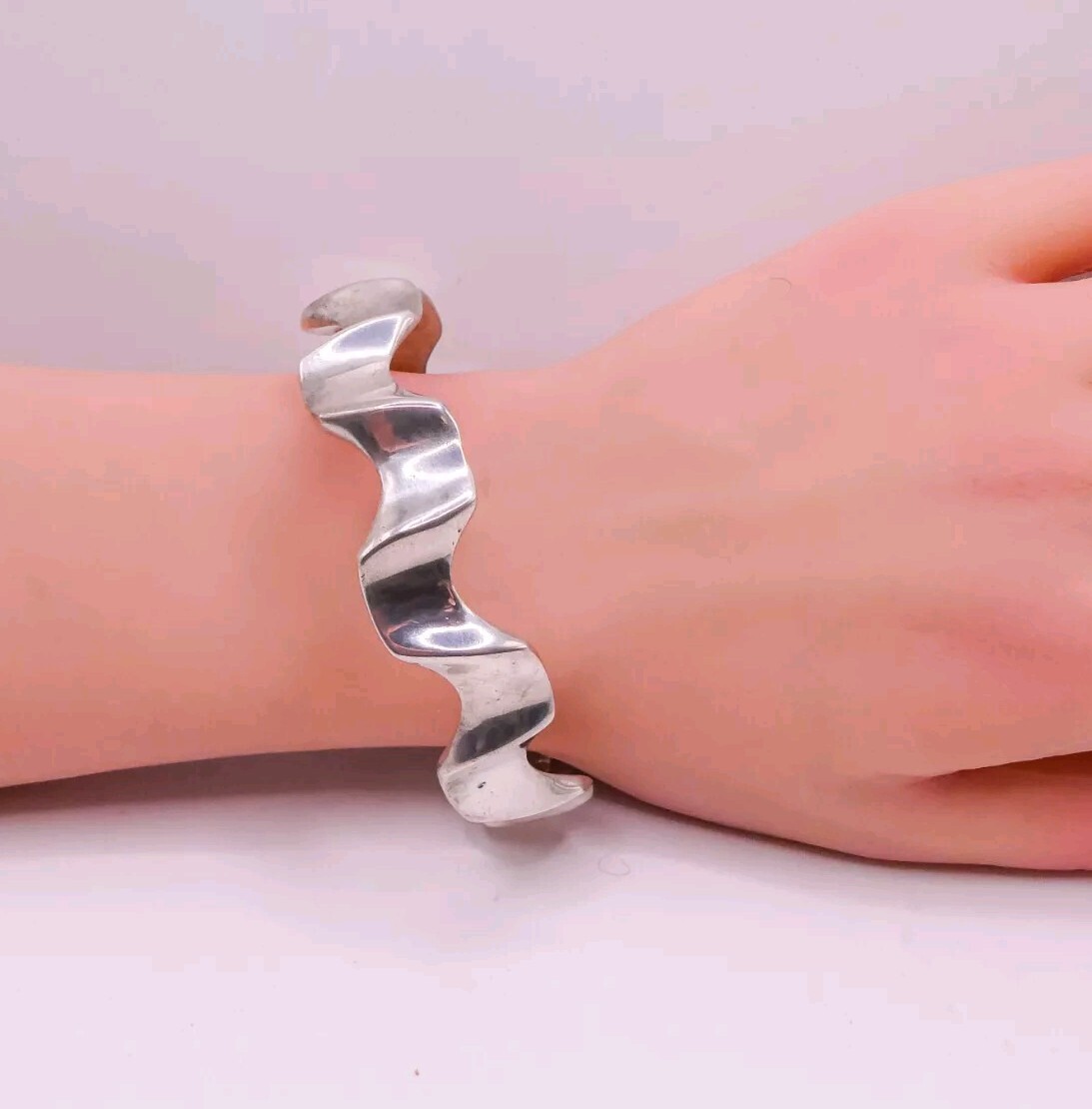 Solid Sterling Silver 925 Egyptian Wave Modernist… - image 1