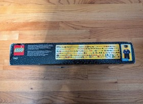 LEGO City 2007 Advent Calendar 7907 New!  Vintage, box is in good condition!