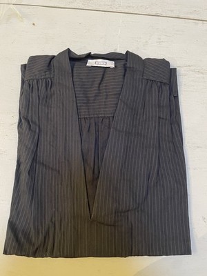 AYR The Daybreak Vneck Top - Black Shadow Stripe - Size Small - New