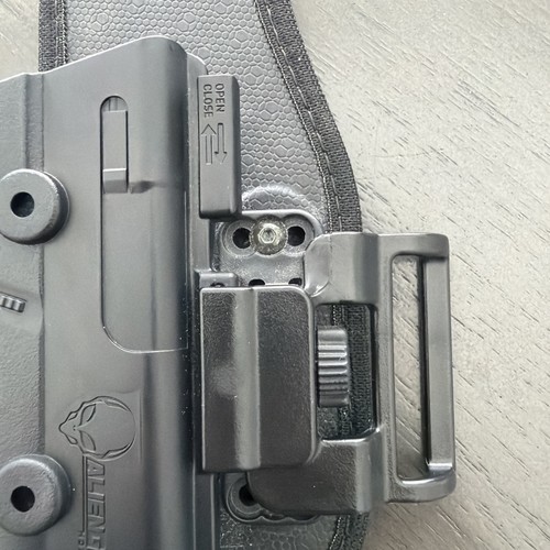 Alien Gear ShapeShift Holster For Glock 42 Or 43 - Picture 3 of 5