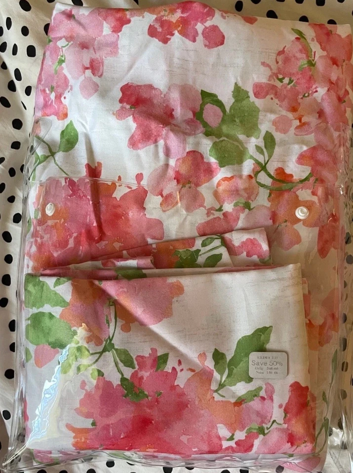 Sky Hydrangea, floral flower Full / Queen Duvet Cover & Shams Set Pink ** - Image 3 of 4