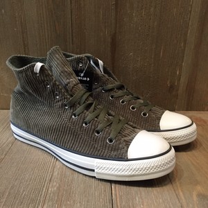 green corduroy converse
