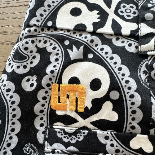 Loudmouth Golf Shorts~Paisley Skull & Crossbones Black &White Size 36 EUC - Picture 7 of 7