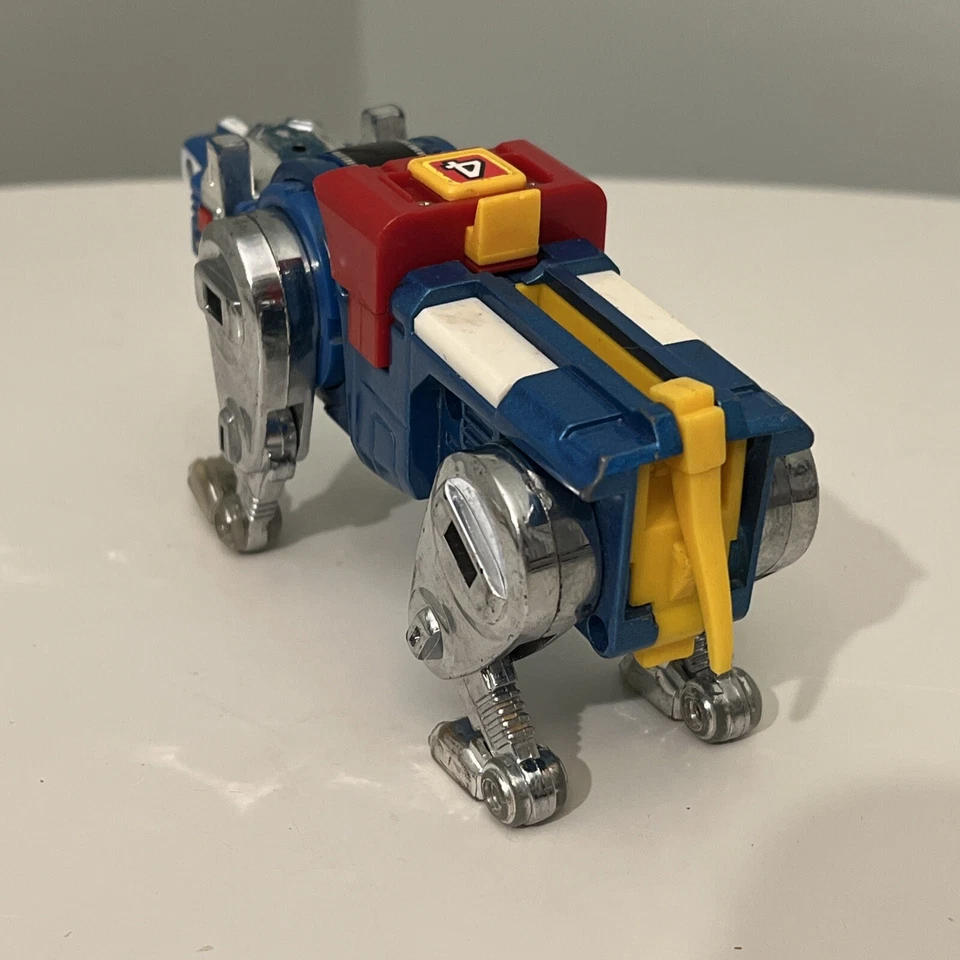 Orig. 1981 Y&K Voltron Blue Lion #4 Die Cast Metal Vintage Japan GB-36 - Image 3 of 4