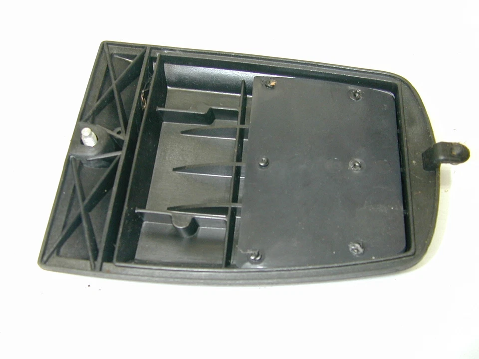 NUEVA CUBIERTA DE FILTRO DE AIRE PARA MOTOSIERRA PIONEER PARTNER 476296 NUEVO STOCK ANTIGUO Foto 2 de 2