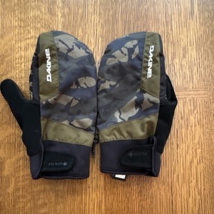 DAKINE Impreza GORE-TEX Men’s L/9 Camo Green/Black Winter Ski Mittens