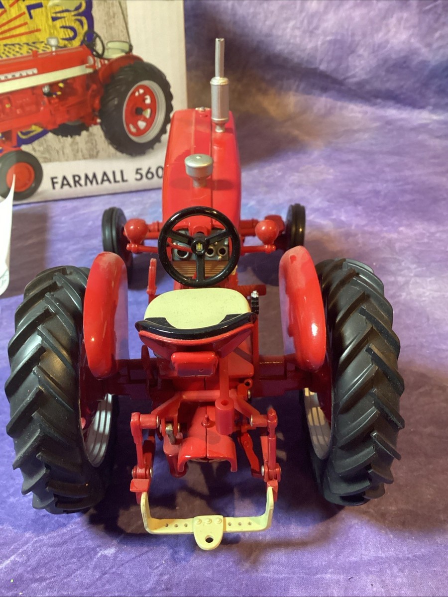 1/16 IH Farmall Set with A, B & C Tractors ERTL ZFN14336A