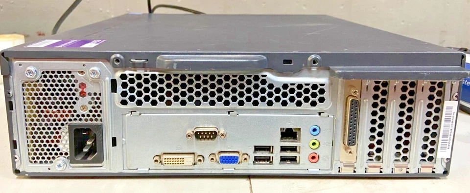 Lenovo ThinkCentre Edge72 - i3-3240 3.40GHz - 8GB RAM - 256GB SSD (OFFERS OK) - Image 4 of 4