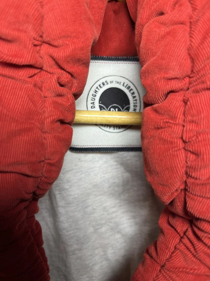 Дочери освобождения DL красный пухлый вельветовый жилет, размер XS - Изображение 2 из 3