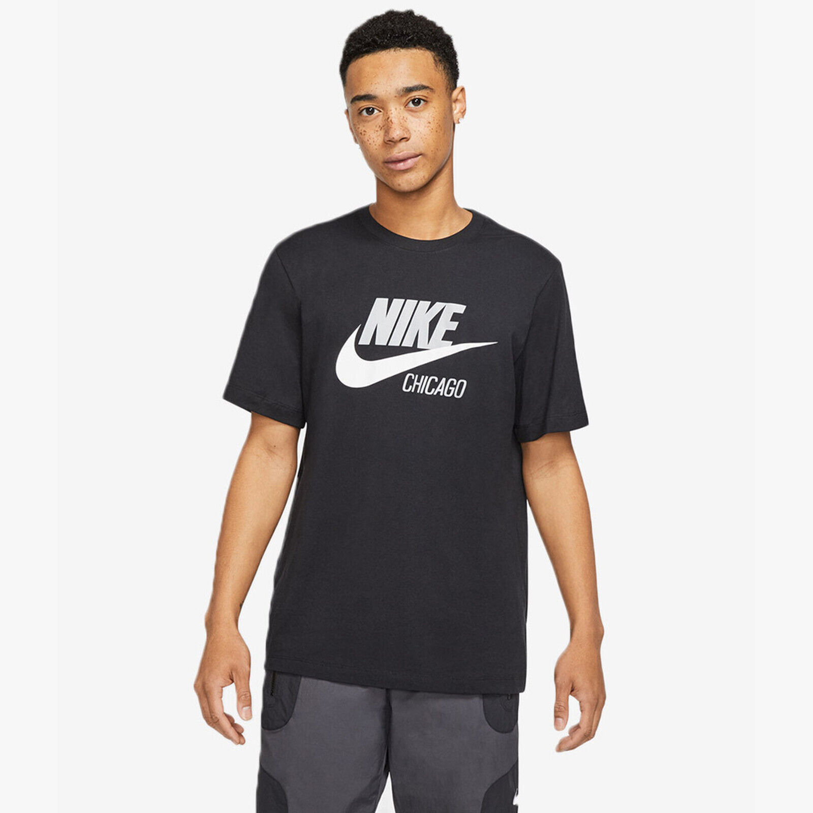 Първо отрежете обратно рекичка Nike Sportswear Chicago Template Short T-Shirt Men&#039;s Black CW0849-010  SZ XL NEW | eBay