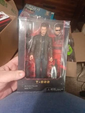 NECA Terminator Dark Fate T-800 7 Inch Action Figure 51925