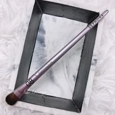 Sephora Pro Eyeshadow Brush 08 Limited Edition - Blending Crease Brush