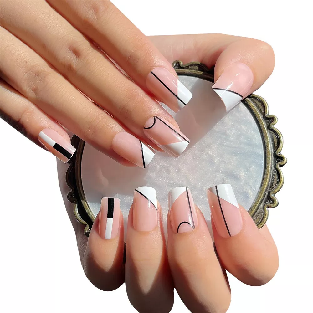 nail designs with black lines