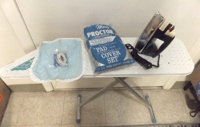 Miss Mary Proctor Silex Complete Ironing Board Set w/Iron.Original Box Rare