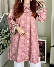 MAHREER Women s Pink Floral Printed Cotton Kurta/Kurti Tunic Top Size S