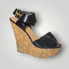 Colin Stuart for Victoria secrets- Lived in but comfortable and Trendy -Size 8