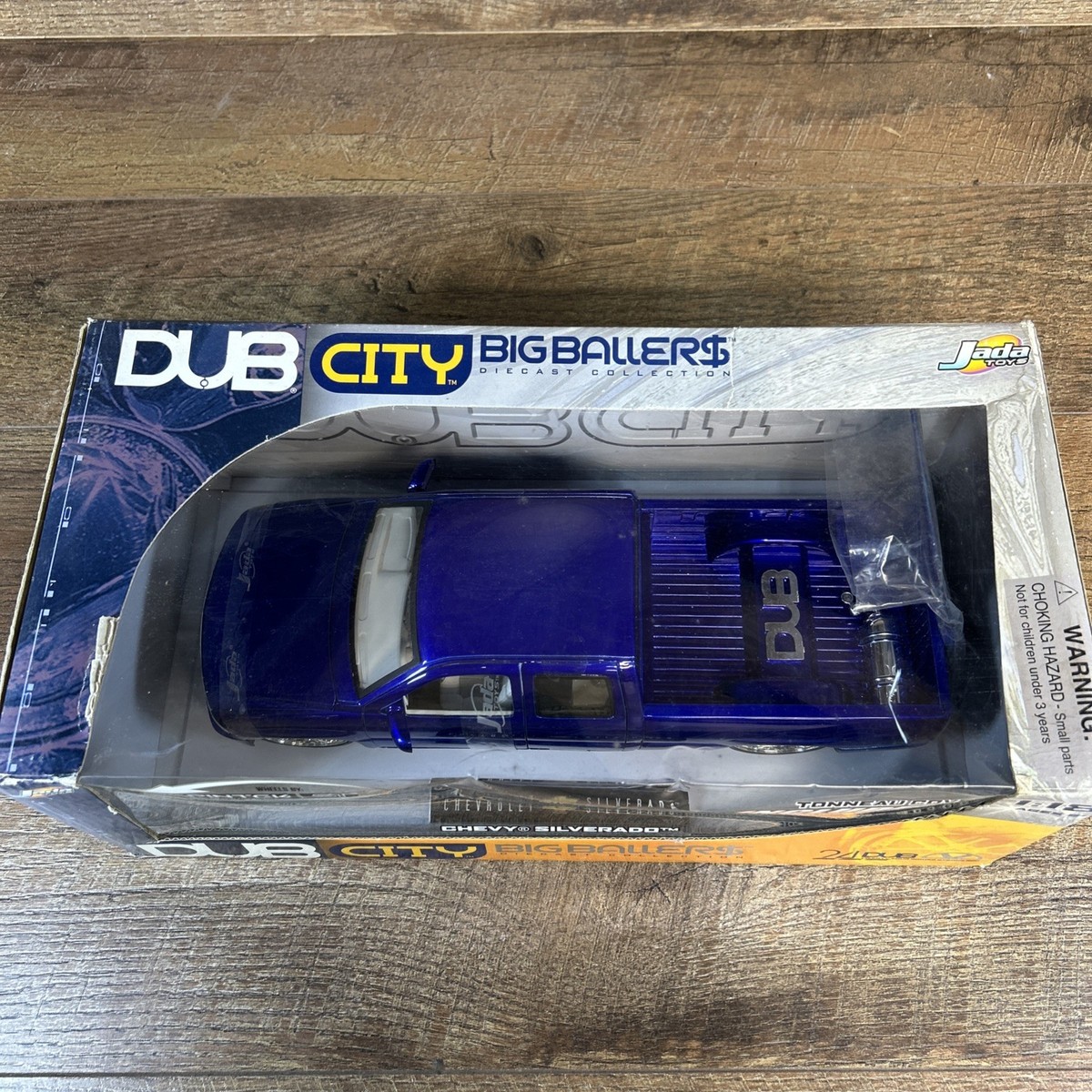 DUB CITY Chevrolet Silverado 1/18ミニカー $_57.JPG?set_id=880000500F