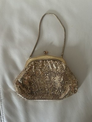 Whiting & Davis Gold Metal Mesh Clutch Evening Bag w/Snap Closure Chain Handle