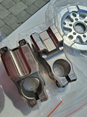 Profile madera lot stems & sprocket