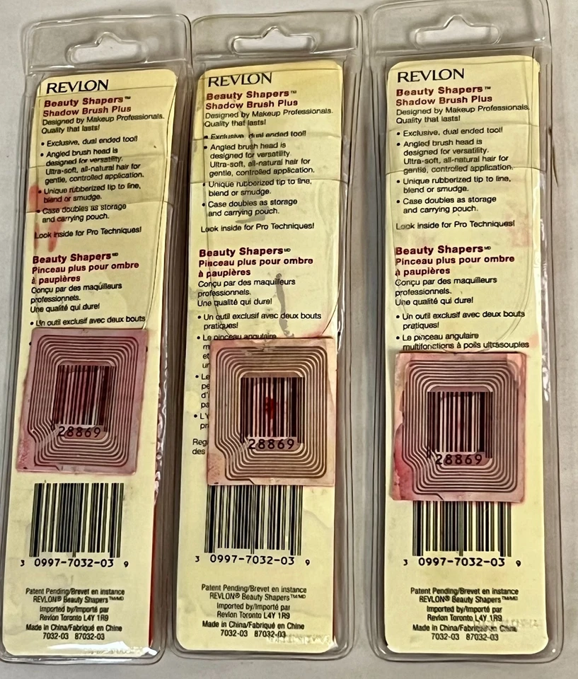 24 X Revlon Beauty Shapers Shadow Brush Plus with security stickers - Image 2 of 2