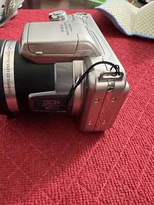 Olympus SP-800UZ Digital Camera 14.0Megapixel 30x Optical Zoom