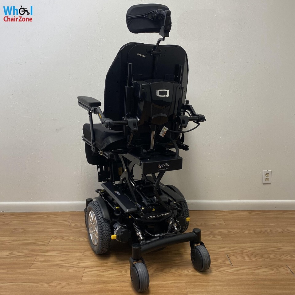 QUANTUM Q6 EDGE HD WHEELCHAIR, POWER LIFT, TILT,RECLINE ,LEGS. 450lbs