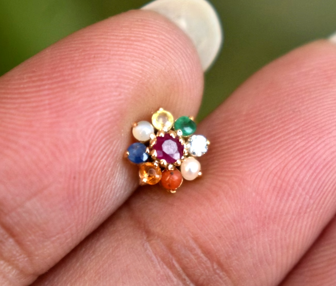 18Kt Yellow Gold Natural Navagraha Planet Gemstones Nose Pin