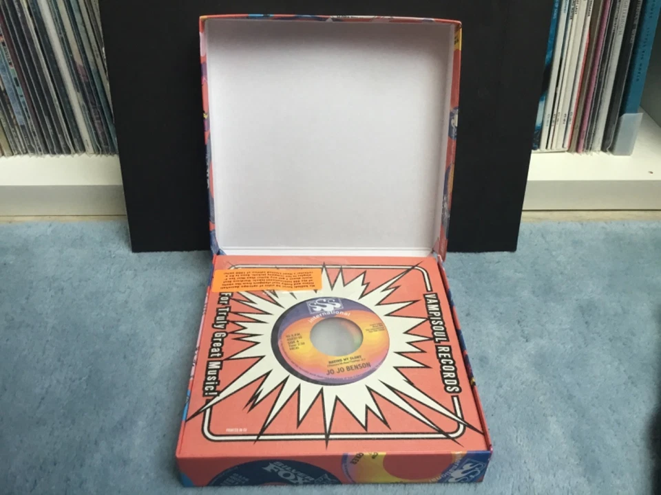 Action Speaks Louder Than Words  - Various -  Boxset  limited Edition  - Bild 3 von 4