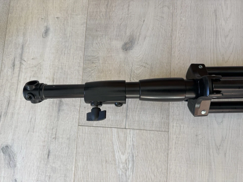 Soporte de luz ProMaster Deluxe LS-2(N) AJUSTABLE, RESISTENTE Foto 4 de 4