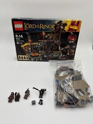 LEGO The Lord of The Rings: Die Ork-Schmiede (9476)