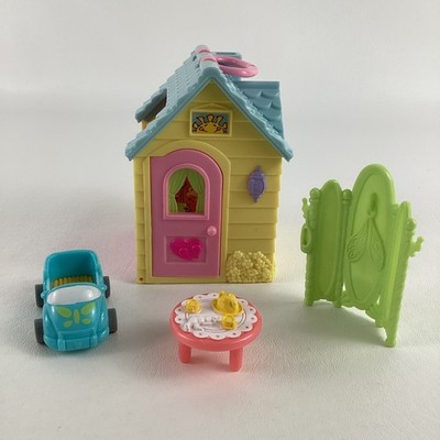 Fisher Price Sweet Streets Hideaway Hollow Priscilla Pretend