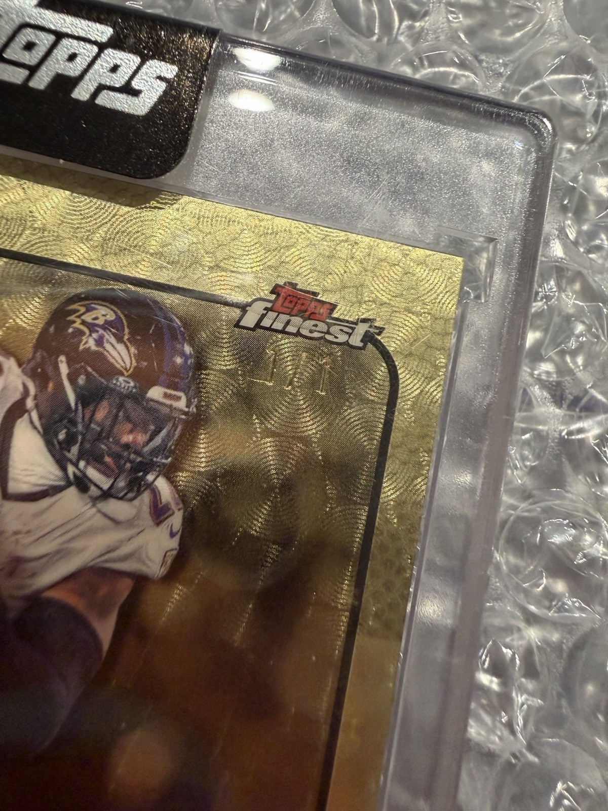 Topps Finest Derrick Henry Ravens Autographs 1/1 Auto Superfractor #FBA-DH view 2