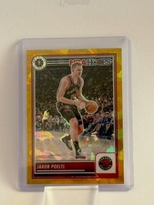 Jakob Poeltl 23-24 Premium Stock Gold Cracked Ice #/10 
