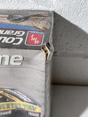 AMT 6732 1/25 30 Country Time Pontiac Michael Waltrip NASCAR Modelo Kit SELLADO - Imagen 2 de 4