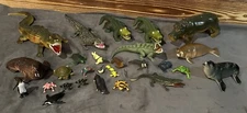 Lot Of 27 OCEAN SEA LIFE TOYS 1” - 10” Figures ALLIGATOR TURTLE FROG SEAL HIPPO