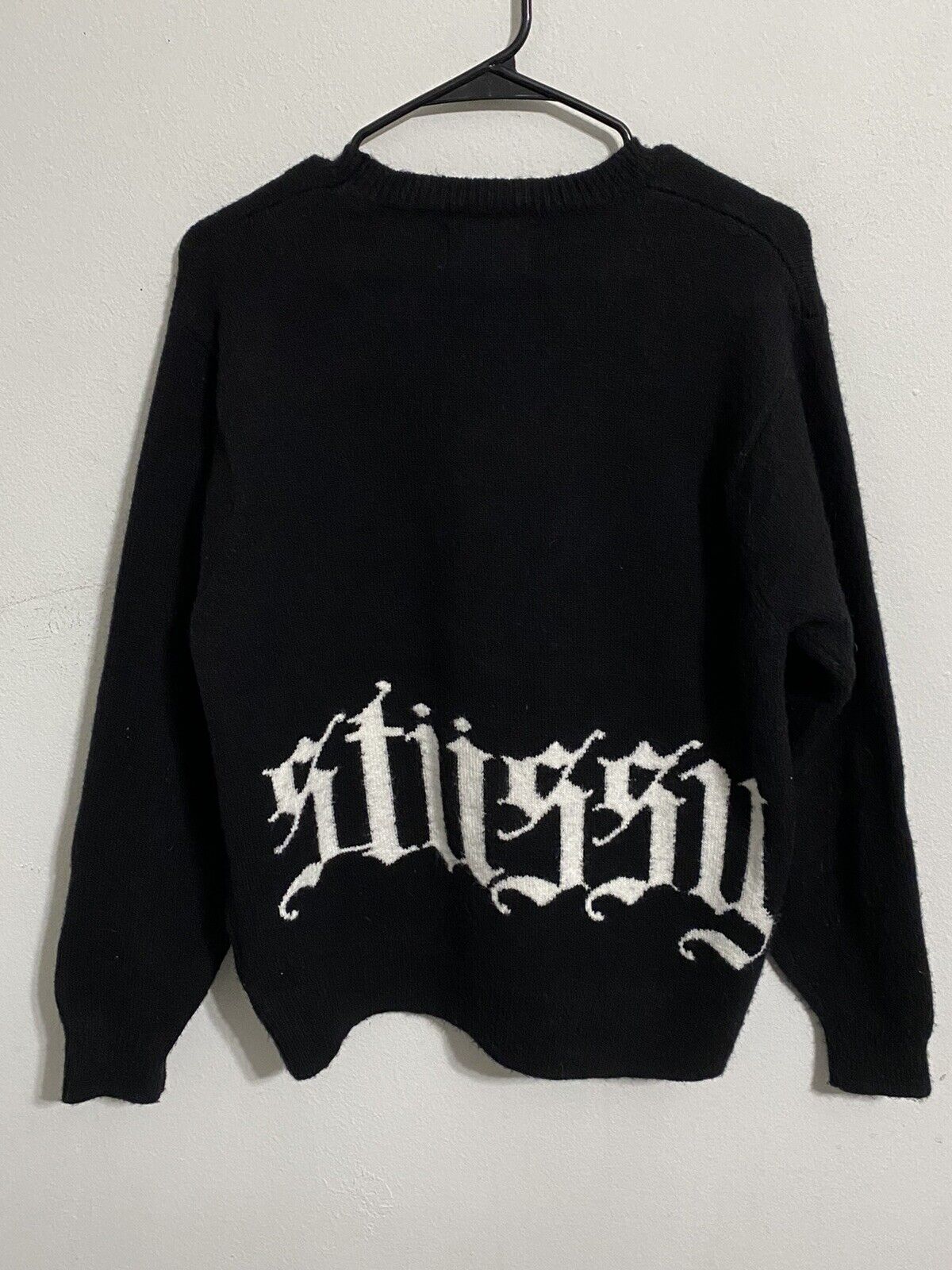 stussy gothic sweater