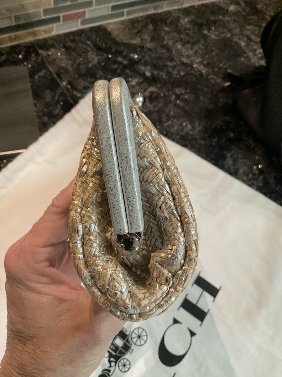 Coach 1941 Amanda Darcy Kisslock Chain Clutch Silver 13592 | eBay