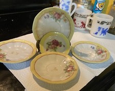 4 Plates And One Saucer In Child Tea Set. Flower Pattern.No Chips