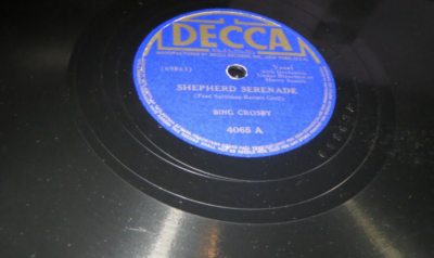 78RPM Decca 4065 Bing Crosby - Shepherd Serenade V+ E