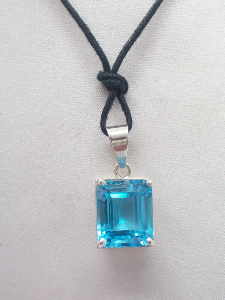 Ciondolo in ARGENTO 925 con TOPAZIO AZZURRO naturale - pendente con girocollo - - Immagine 2 di 4