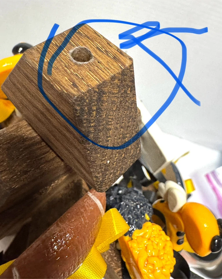 Georgia Tech Madera Hecho a Mano Árbol de Navidad Fútbol Falta Top 11” Alto 8” Ancho Foto 3 de 4